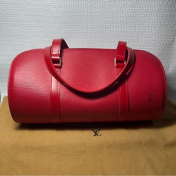 AUTHENTIC Louis Vuitton Epi Soufflot handbag and pouch - Picture 3 of 16